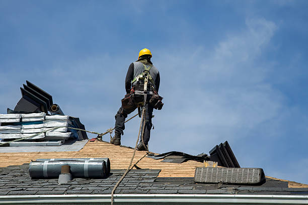Professional Gutter Installation technician working in Port Royal, SC